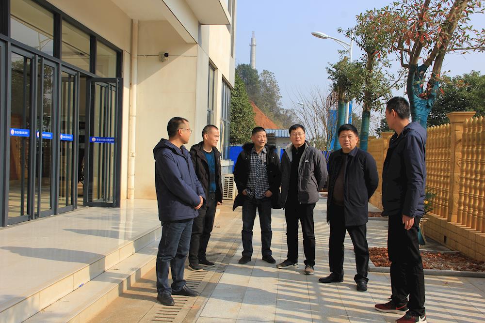 6466123ea8944a9595448ebbdfb306b4.jpg 6466123ea8944a9595448ebbdfb306b4.jpg