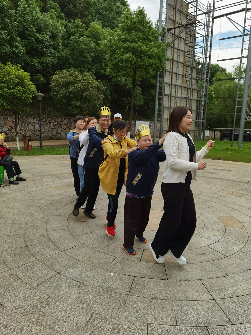 28f43b2211e44d08a44ee40abff59e73.png 28f43b2211e44d08a44ee40abff59e73.png