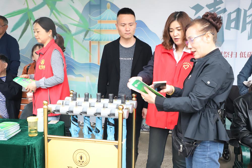 a4aa0b96adee4771a6be06e70f4946b9.jpg a4aa0b96adee4771a6be06e70f4946b9.jpg